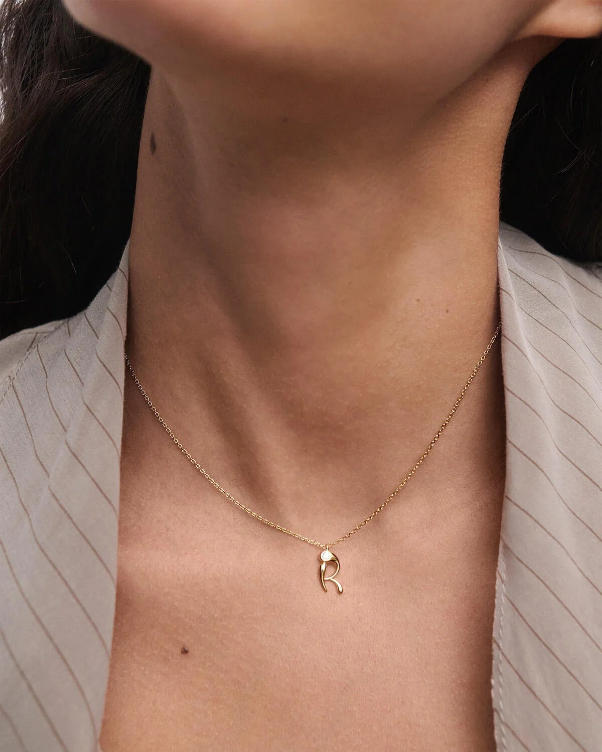 Collier Lettre R Initiale pendentif